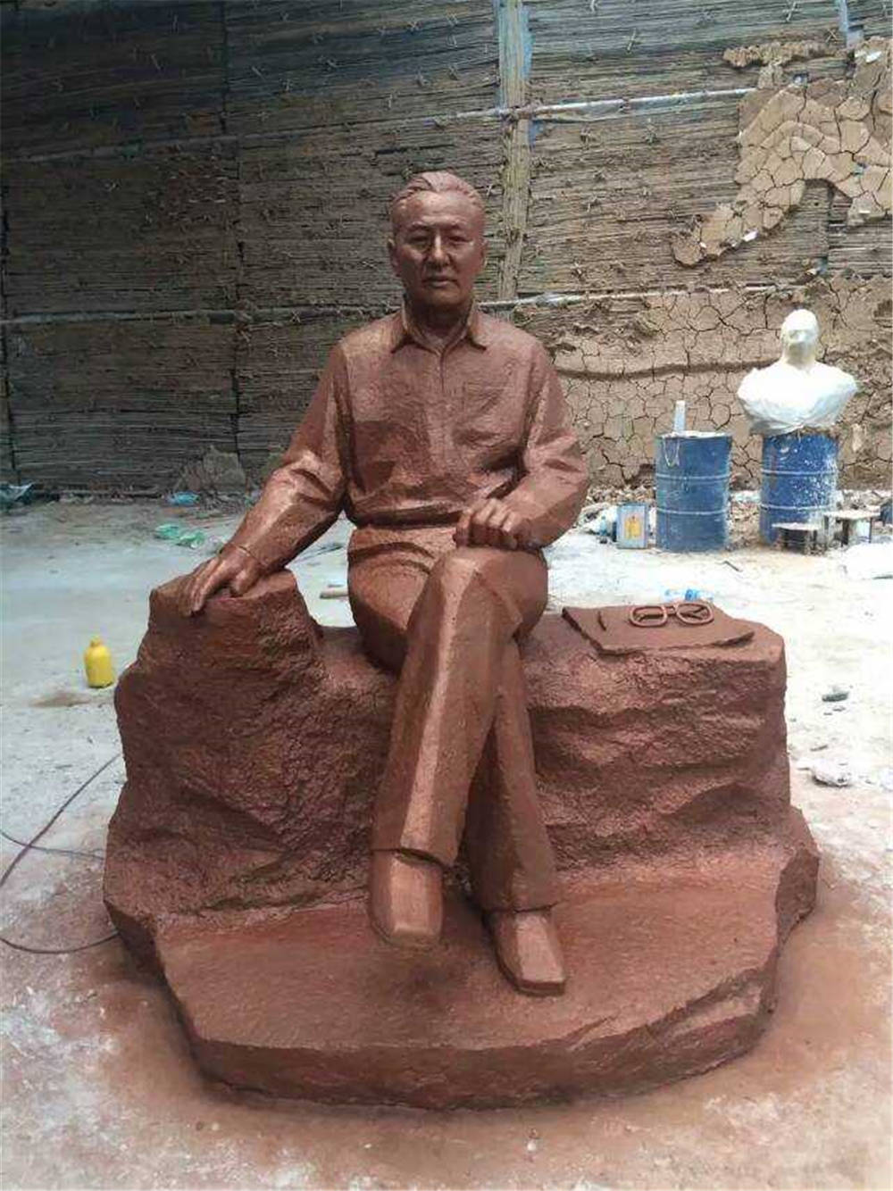 习仲勋人像